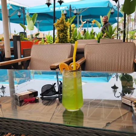 Konyaalti Guenduez Hotell 3*