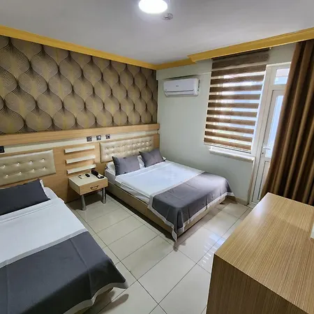 Konyaalti Guenduez 3*