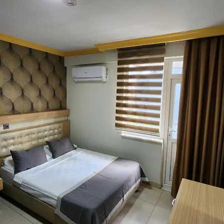 Konyaalti Guenduez 3*