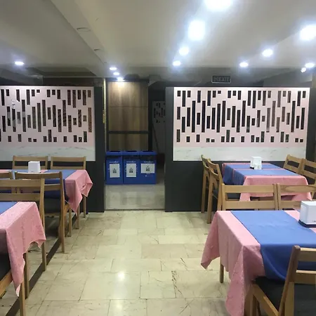 Konyaalti Guenduez فندق