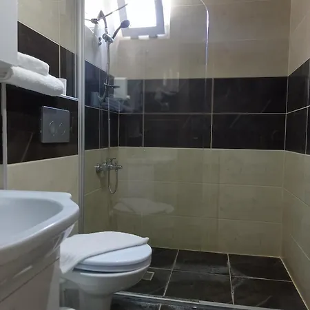 Konyaalti Guenduez فندق أنطاليا